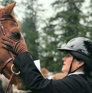 Meet your Posher, Christine